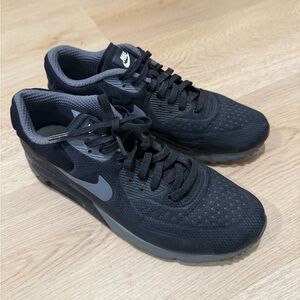 Nike Black and Gray Air Max Sneakers